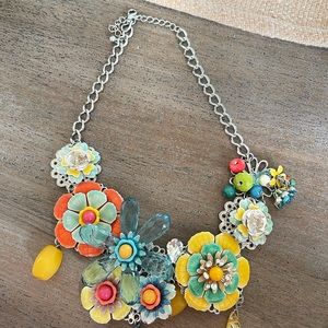 Flower necklace
